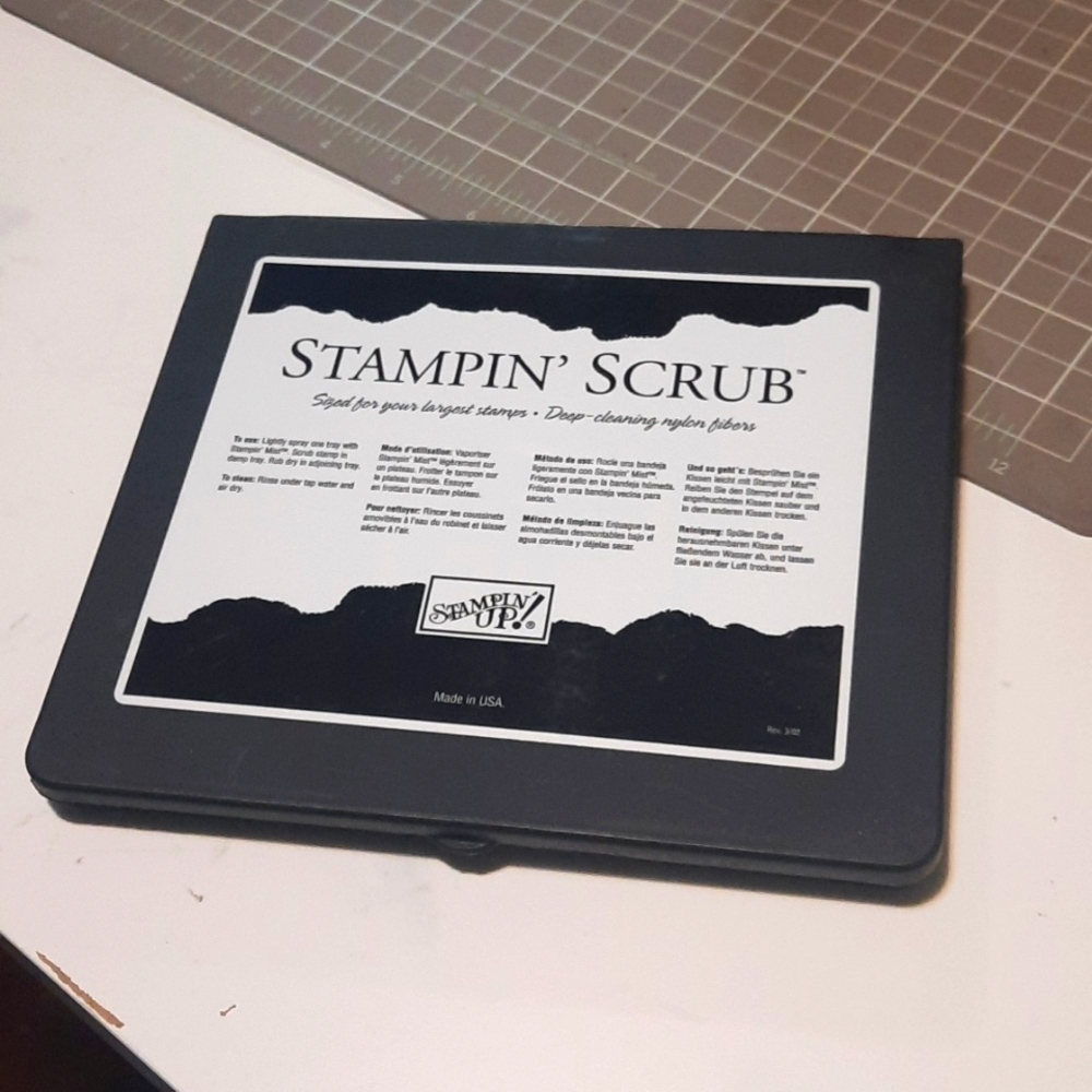 Stampin' Scrub stamp cleaning pad.